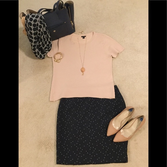 Ann Taylor Dresses & Skirts - Dot Print Skirt.